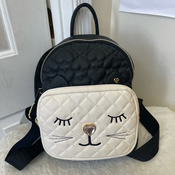 Betsey Johnson | Bags | Betsey Johnson Backpack Euc | Poshmark display picture 3